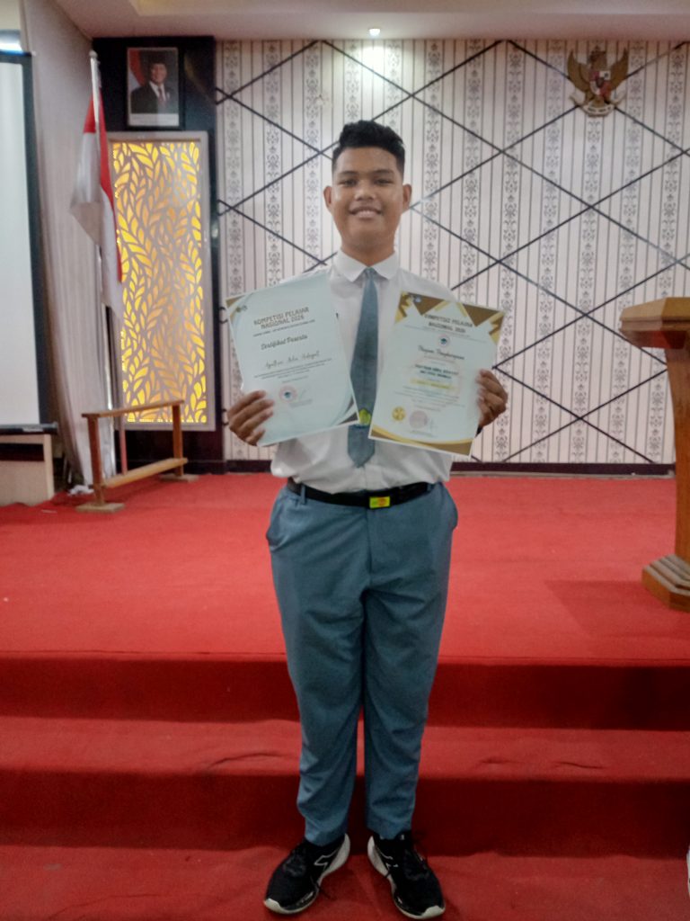 Murid SMK Putra Indonesia Malang Raih Medali Emas KPN 2026